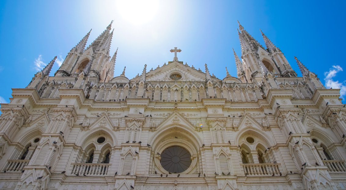 El Salvador Flash: Una Aventura Rápida y Fascinante - Image 2