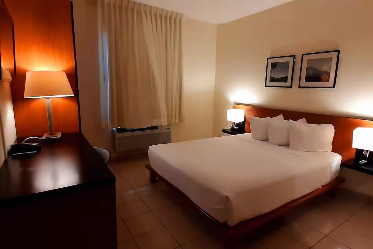 Hotel Comfort Inn Real San Miguel - imagen 3