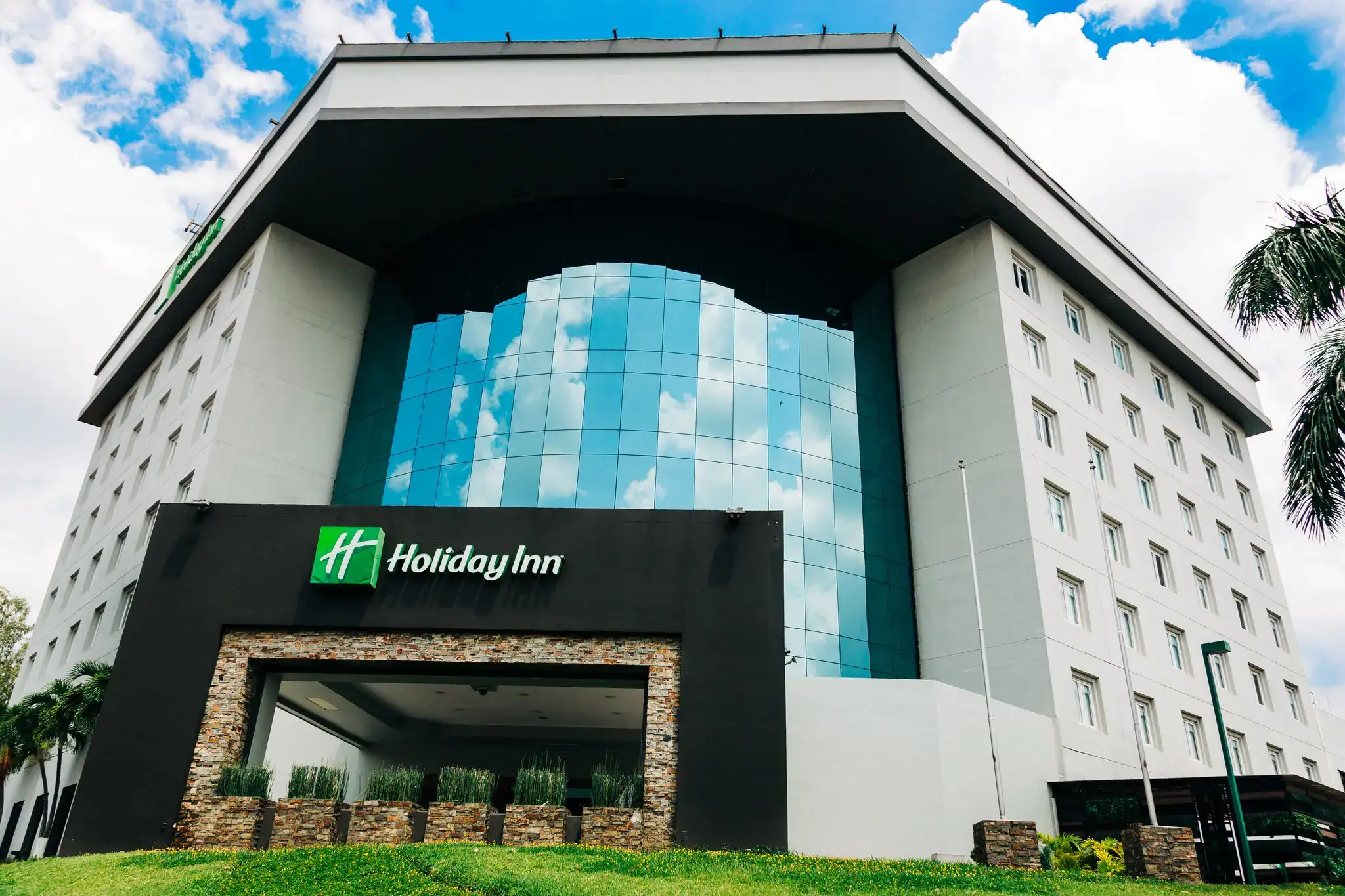 Hotel Holiday Inn San Salvador - imagen 4